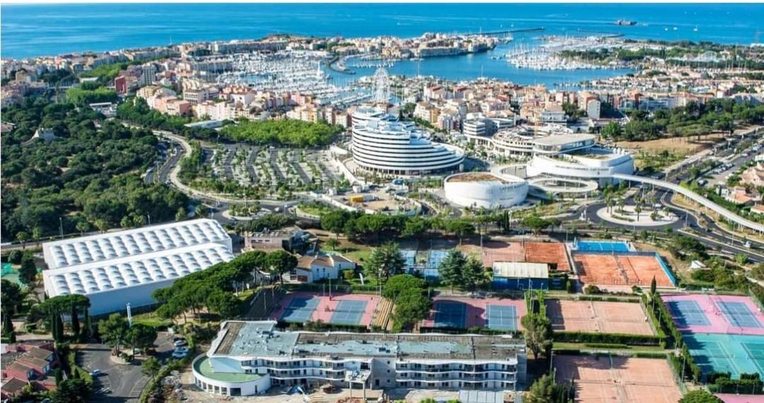 Logement Independant "Les Coquelicots", Terrasse Proche Des Plages Et Montpellier ジュヴィニャック エクステリア 写真