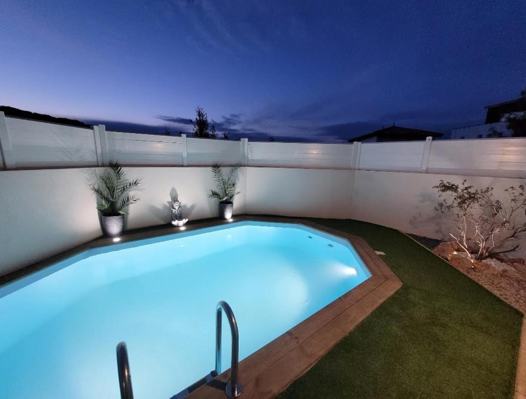 Logement Independant "Les Coquelicots", Terrasse Proche Des Plages Et Montpellier ジュヴィニャック エクステリア 写真