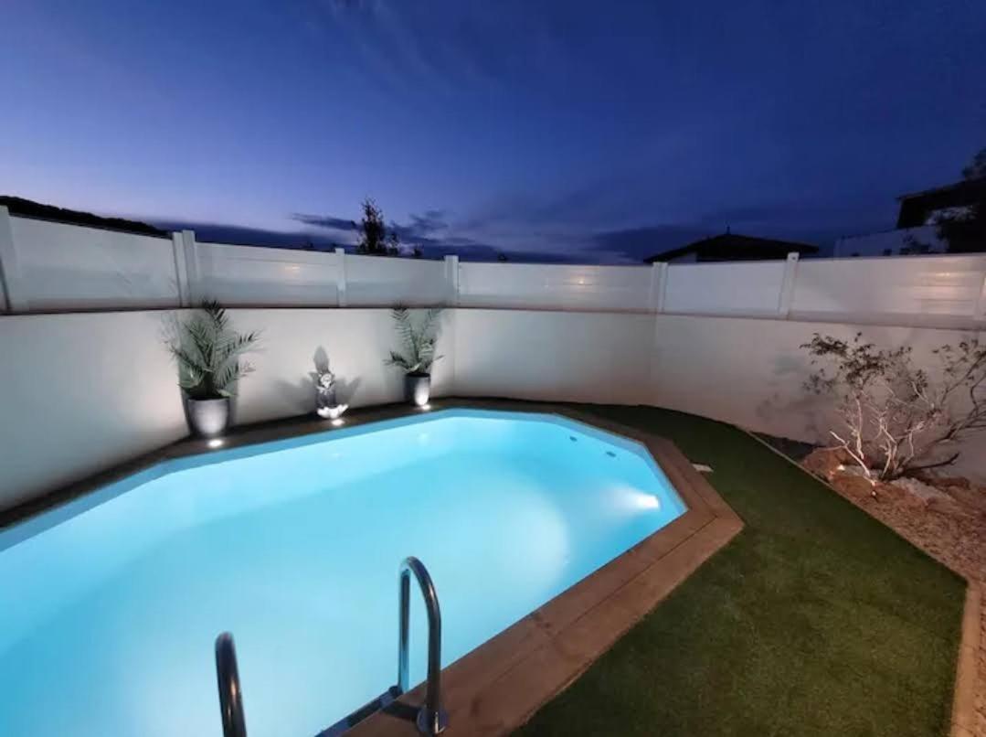 Logement Independant "Les Coquelicots", Terrasse Proche Des Plages Et Montpellier ジュヴィニャック エクステリア 写真